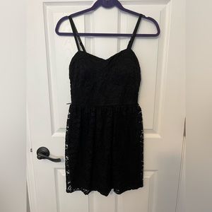 Lily Rose Short Lace Black Dress